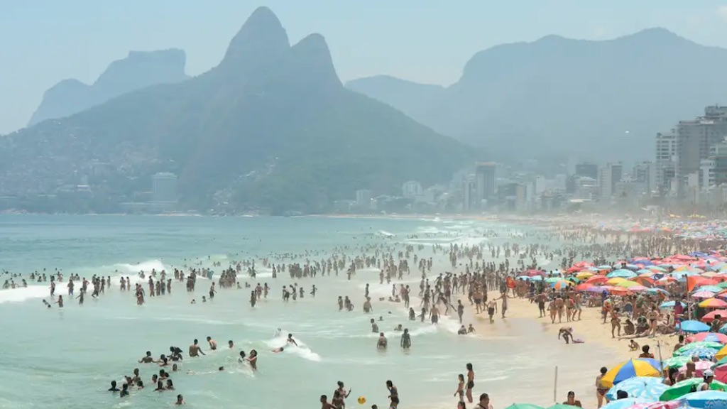 cariocaspraia.jpg