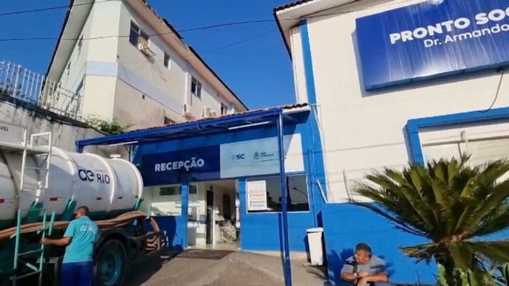 caminhaoagua.jpg
