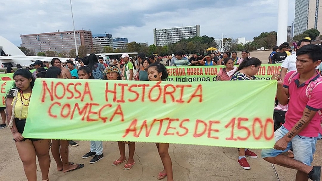 protesto.jpeg